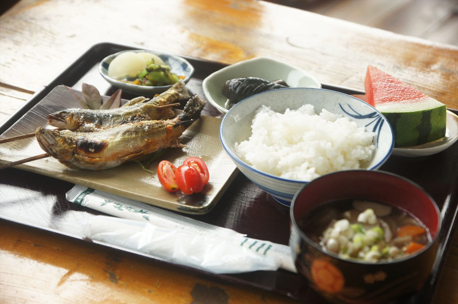 お食事処うめ吉。久慈川の天然鮎・塩焼き。茨城奥久慈大子町