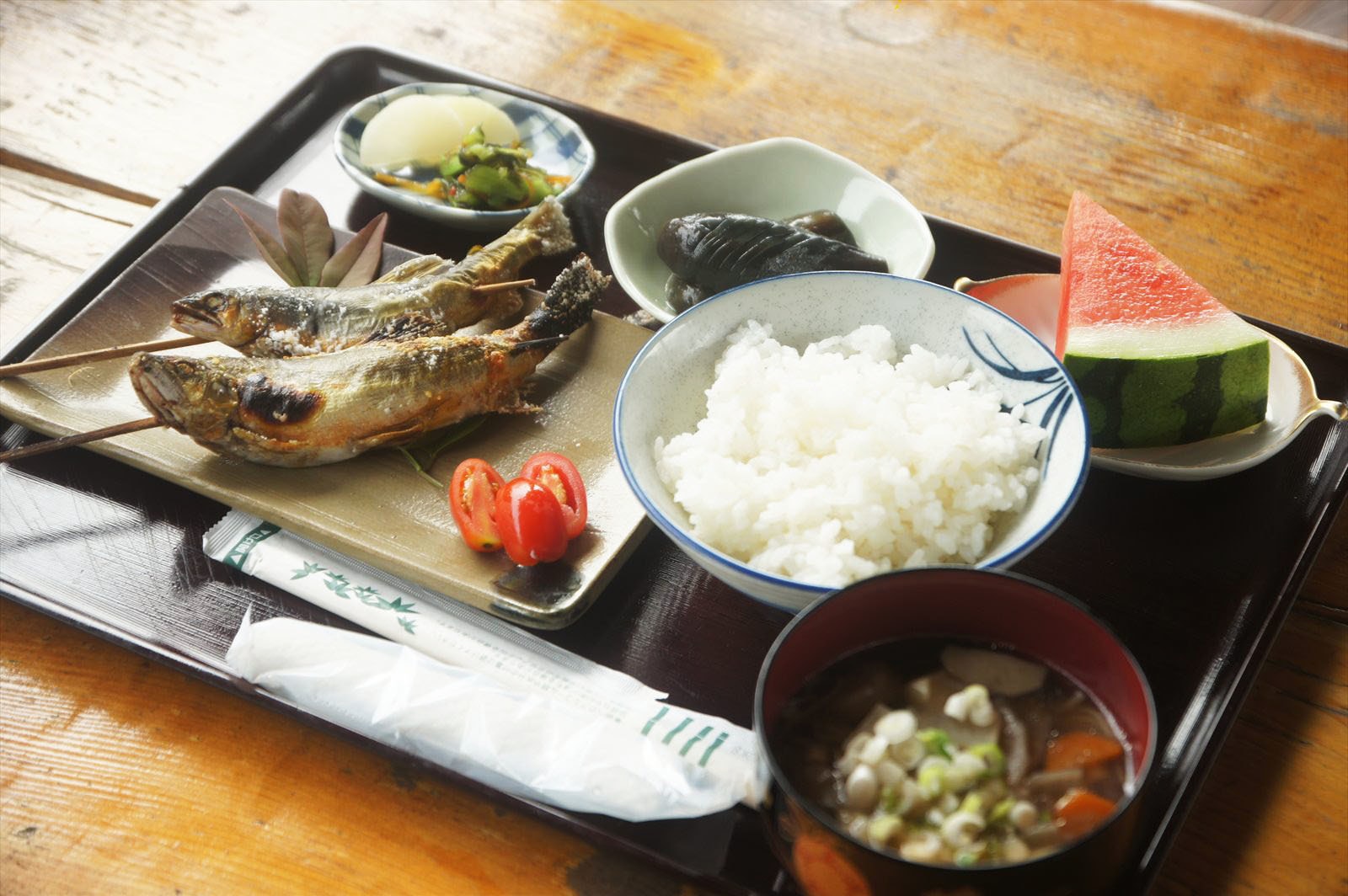 茨城大子・久慈川の天然鮎の塩焼き。お食事処うめ吉